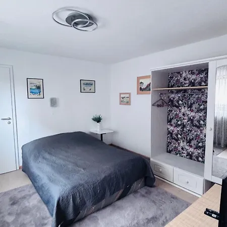 Ruhige Im Grünen - Nähe Rheinsteig Apartment *