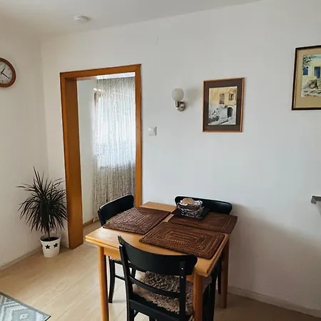 Ruhige Im Grünen - Nähe Rheinsteig Apartment Neuwied